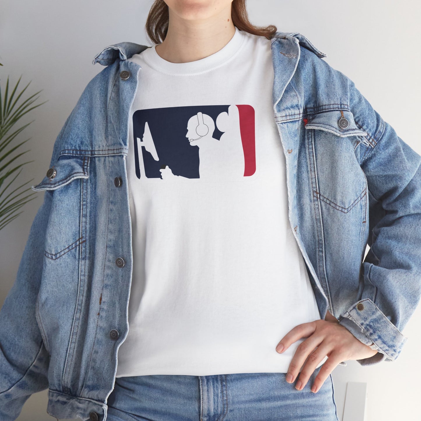 MAJOR LEAGUE GAMER (CONSOLE). Unisex Heavy Cotton Tee