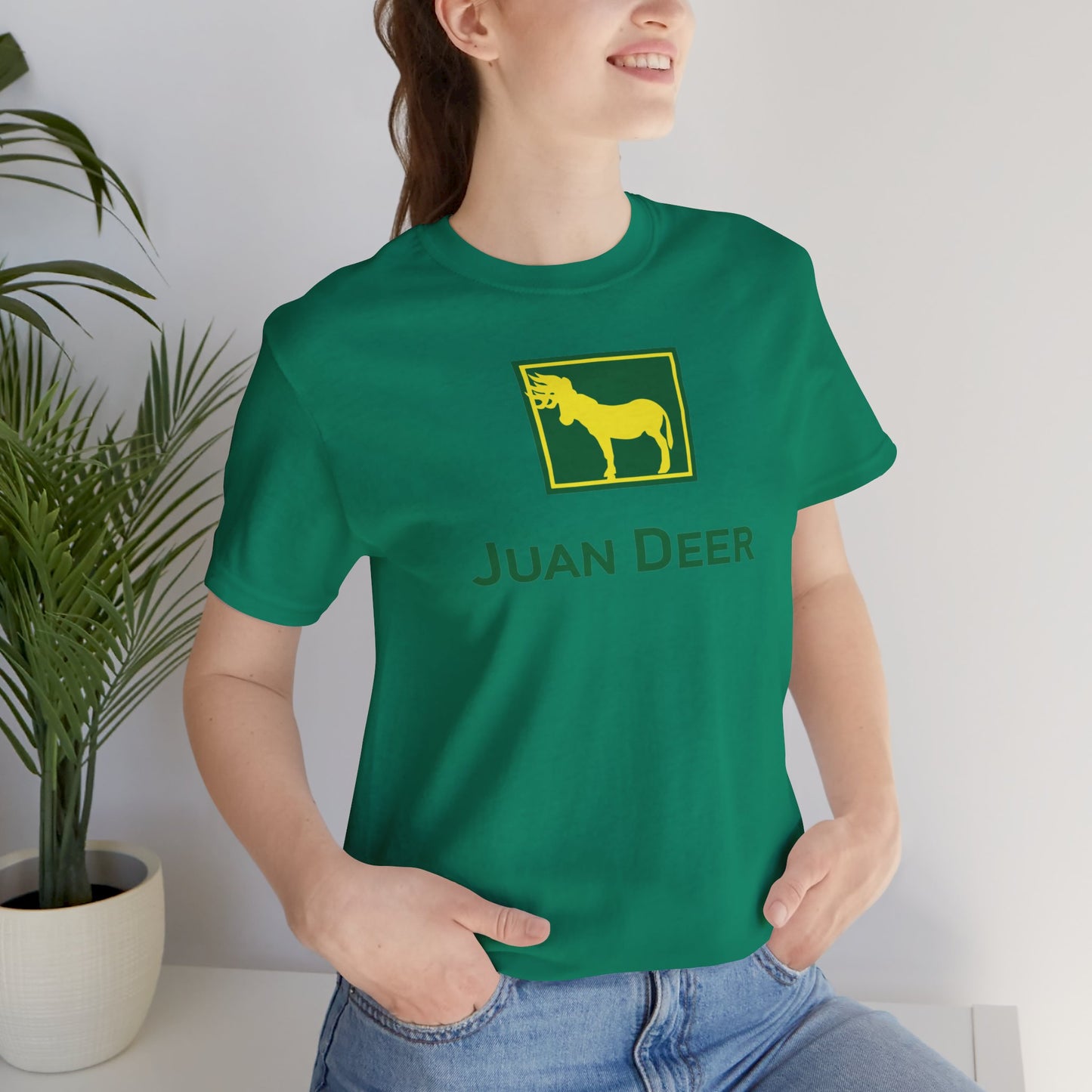 JUAN DEER V2. Unisex Jersey Short Sleeve Tee