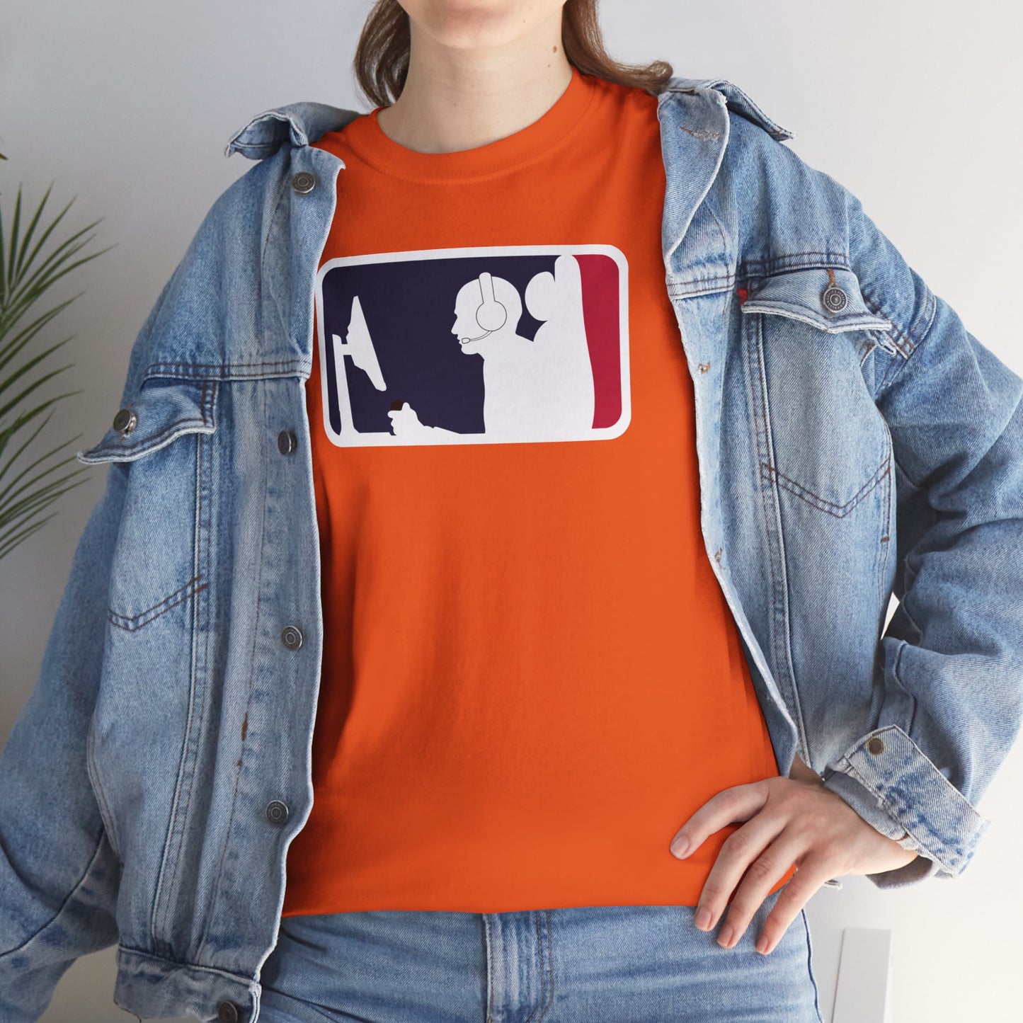 MAJOR LEAGUE GAMER (CONSOLE). Unisex Heavy Cotton Tee