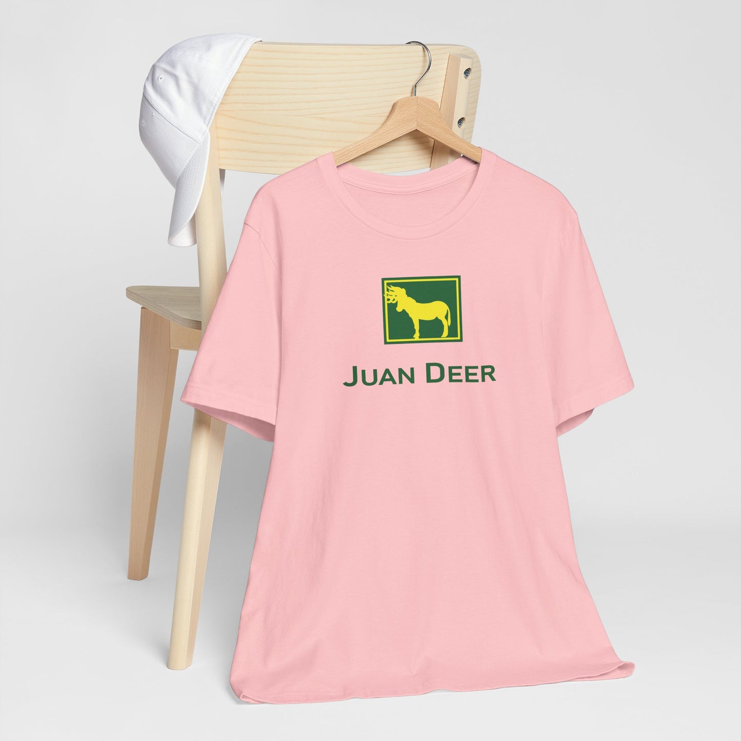 JUAN DEER V2. Unisex Jersey Short Sleeve Tee